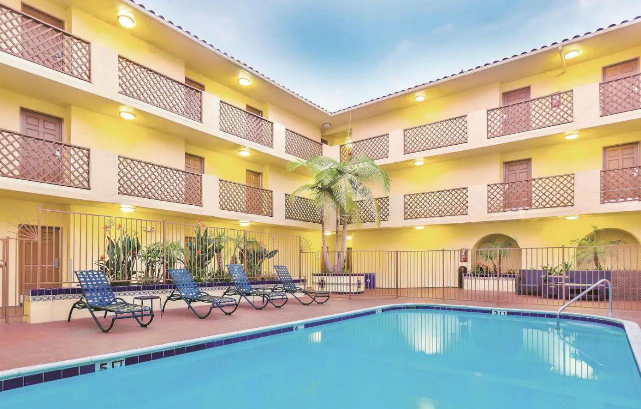 Comfort Inn San Diego Old Town Buitenkant foto